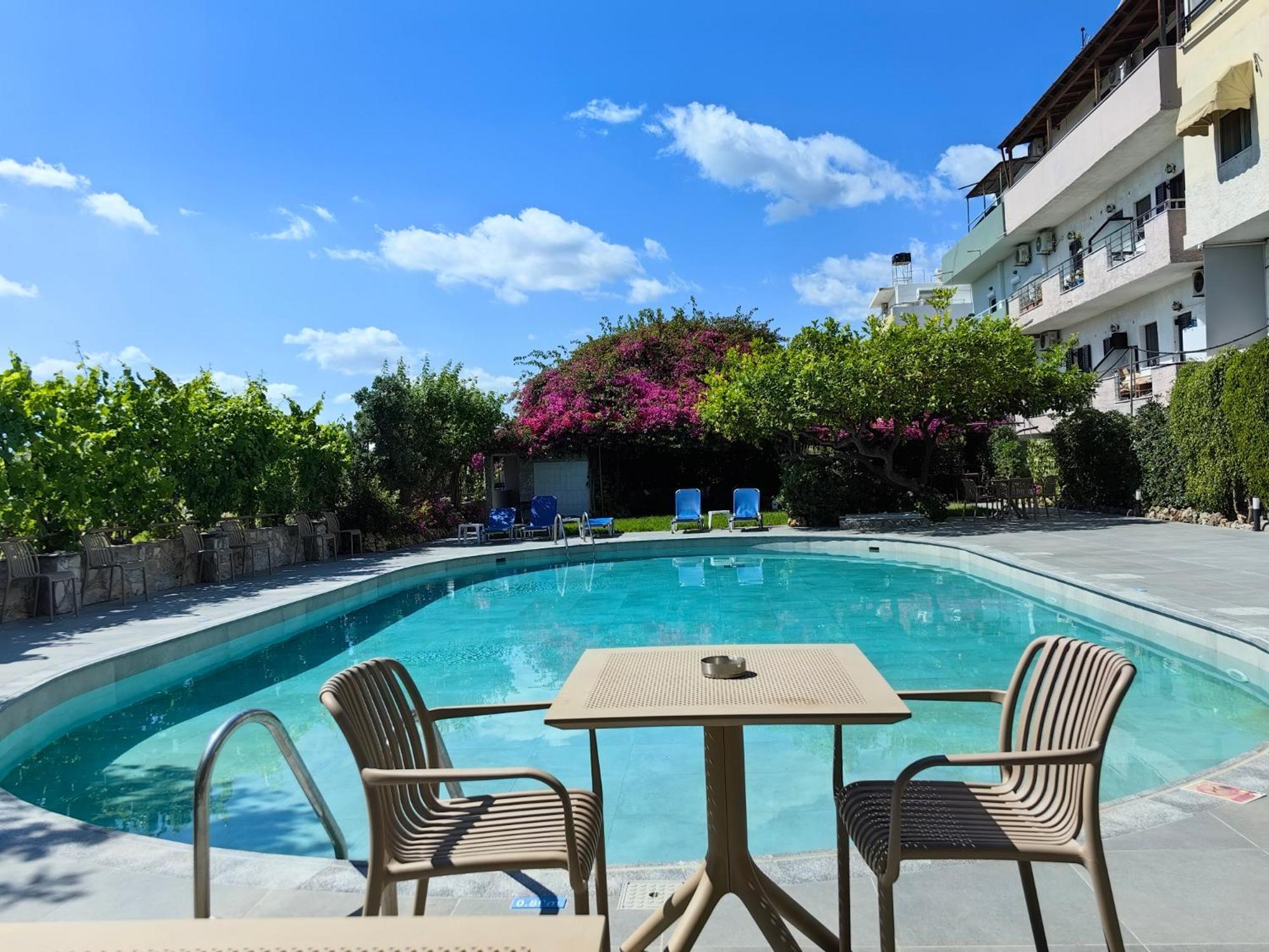 Eva Ivoni Apartments Amoudara Lasithiou Buitenkant foto